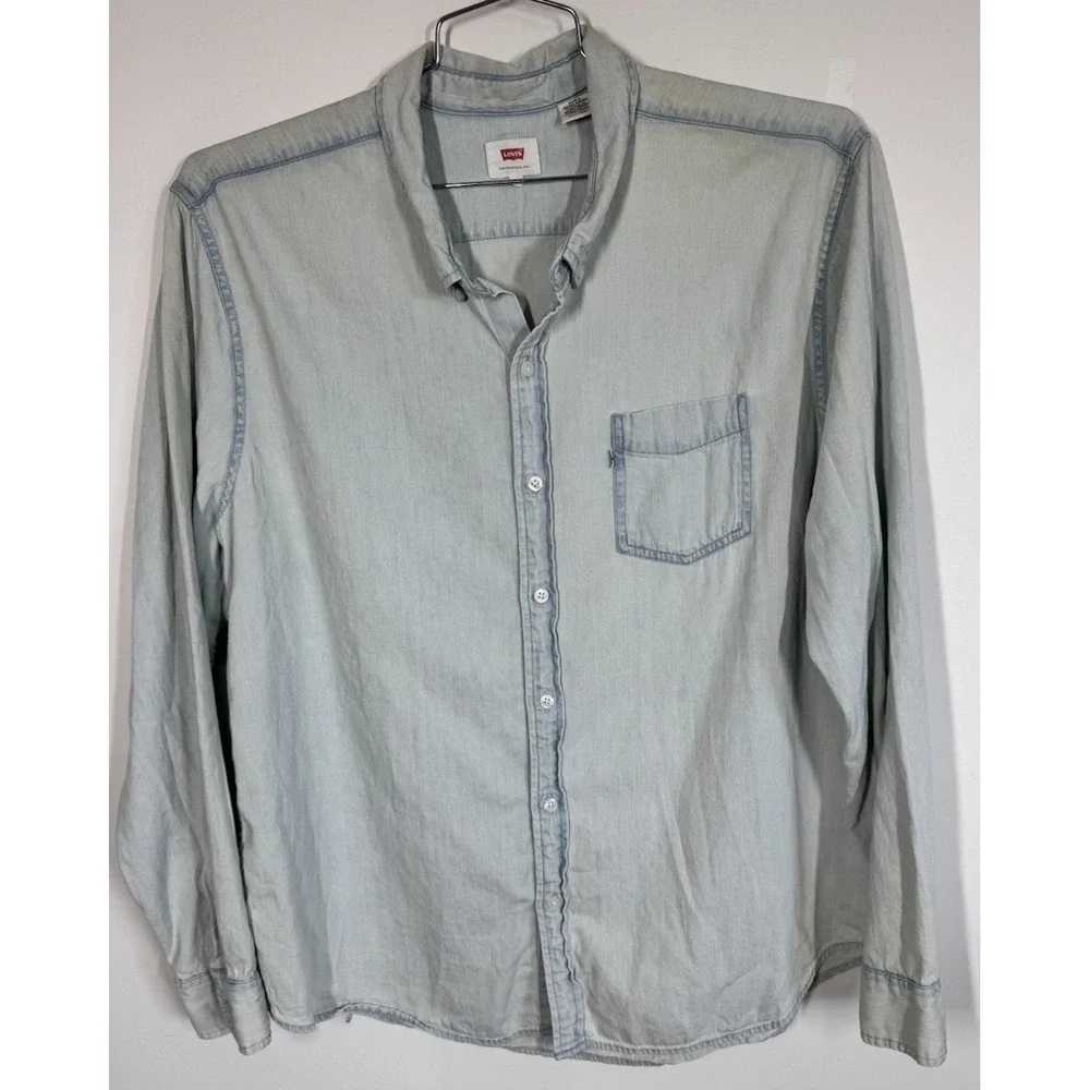 Levis excellent no